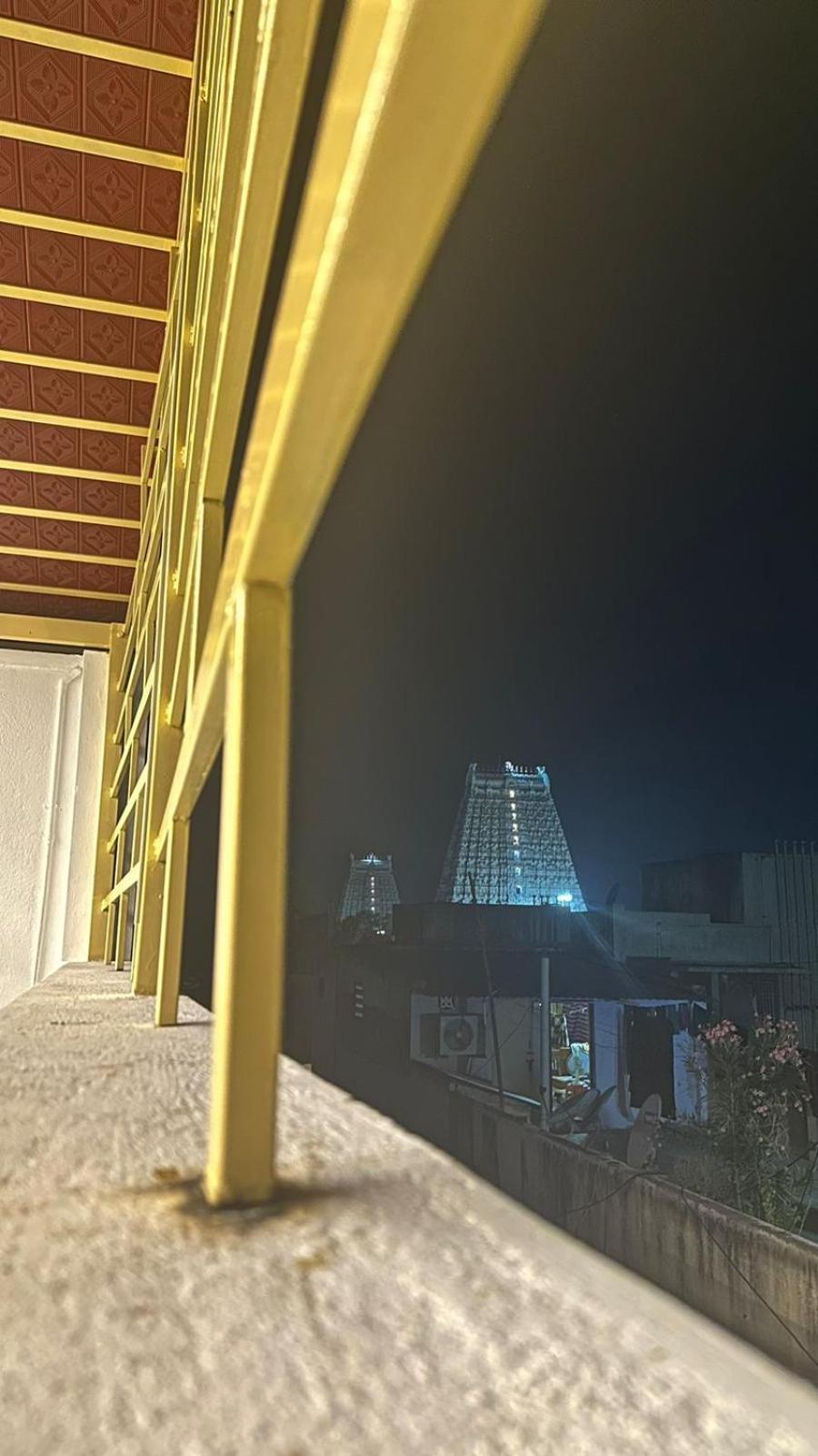 Temple View Home Stay Tiruvannamalai Exterior photo